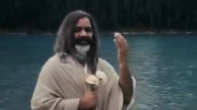 Transcendental Meditation - Maharishi Mahesh Yogi at Lake Louise, Canada, 1968 смотреть онлайн