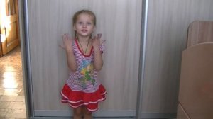Даша.  Мама спит - она устала