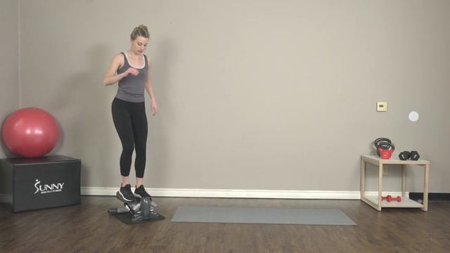 8 Min Warmup w/ Mini Stepper смотреть онлайн