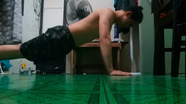 Doing 10 push up every day Until," KSI" react (attempt 1) day 1* HOUDINI *1 смотреть онлайн