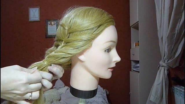 Праздничная прическа на основе плетения "Паутинка" смотреть онлайн