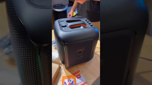 JBL PARTYBOX ENCORE in Mandalay, Myanmar 🇲🇲 … #unboxing #jbl #jblpartyboxencore #myanmar смотреть онлайн