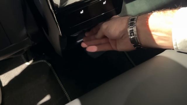 New PEUGEOT 3008 2024 - PRACTICALITY test, TRUNK space & storage areas (E-3008 GT) смотреть онлайн