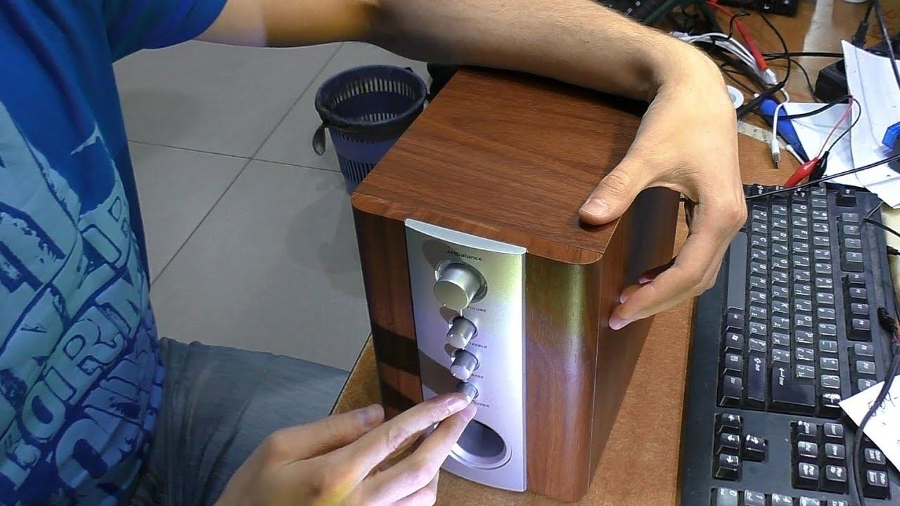 Гудит сабвуфер. Акустика JetBalance JB-471. РЕМОНТ смотреть онлайн