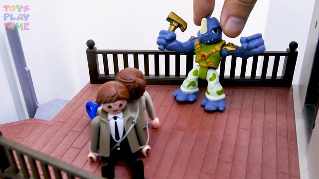 Power Rangers & Marvel Avengers Toys Pretend Play | Hulk & Spider Hulk vs King Kong смотреть онлайн