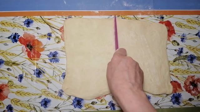 Лодочки из слоеного теста с курагой смотреть онлайн