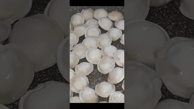 Как пожарить пельмени, жареные пельмени на сковороде #shorts смотреть онлайн