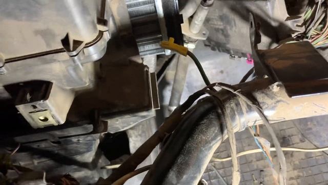 Как снять торпеду мерседес вито, как заменить радиатор печки мерседес вито 638 смотреть онлайн