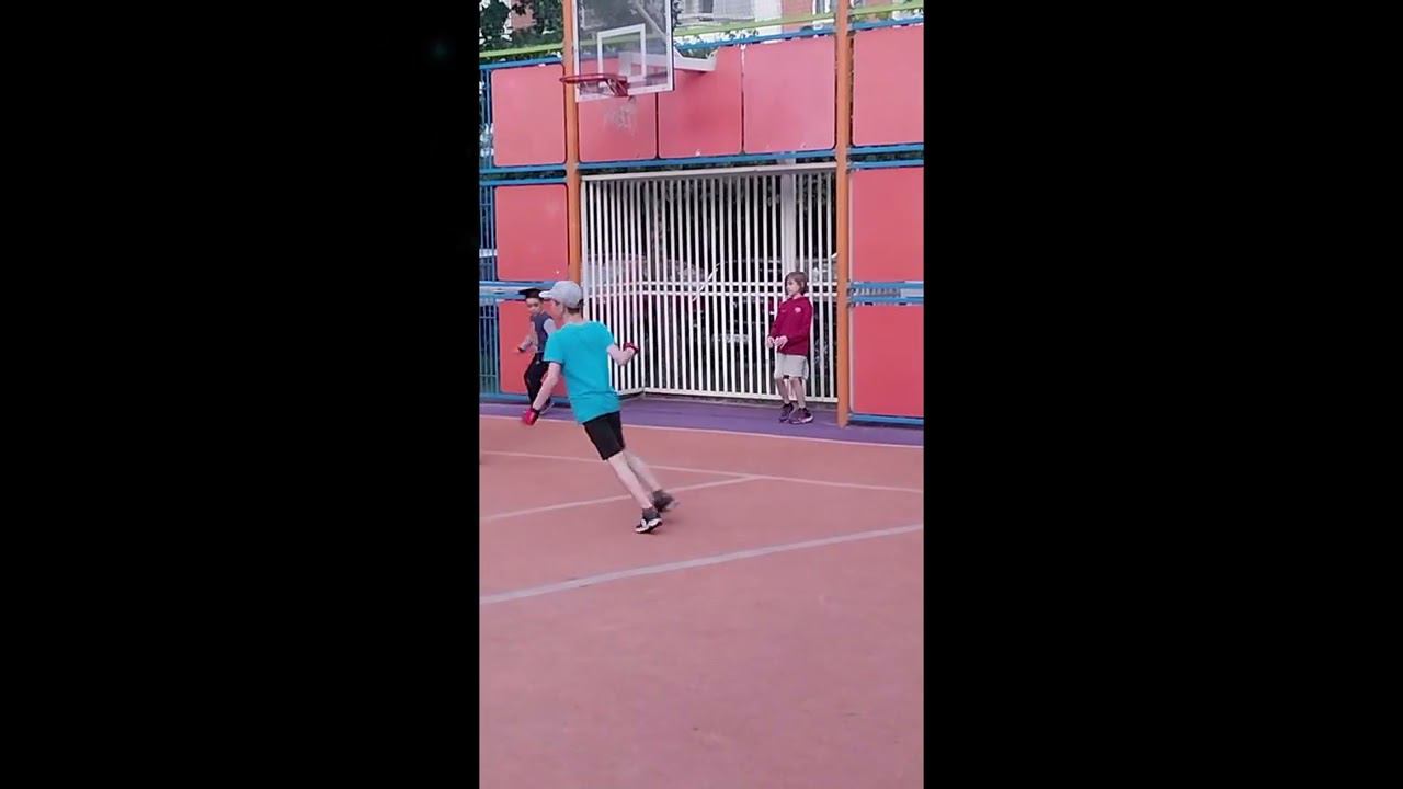 Типичный вратарь !!! #shorts смотреть онлайн