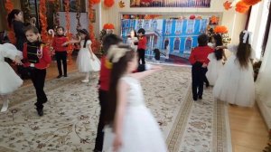 Танец "Менуэт"