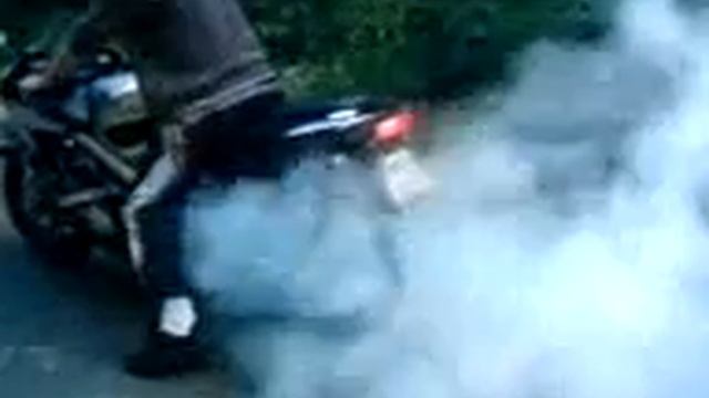 Honda CBR F4 смотреть онлайн