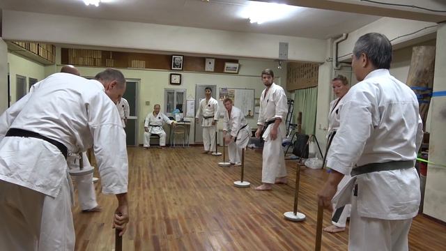 Morio Higaonna's Karate practice #2 | CHI-ISHI&SANCHIN GA-MI | 東恩納盛夫先生の鍛錬その2 смотреть онлайн