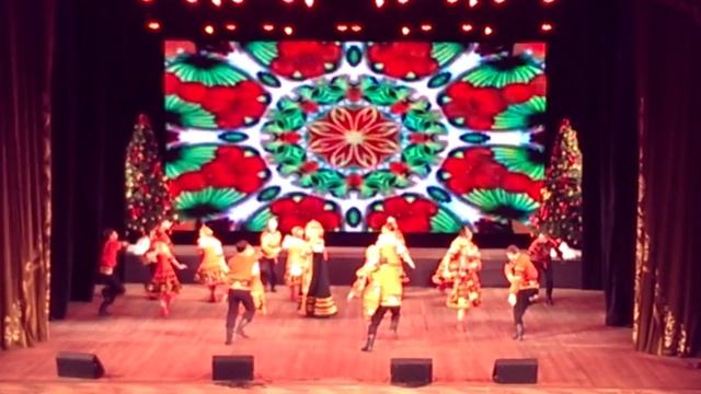 Заслуженный ансамбль танца Зарево. смотреть онлайн