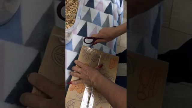 очень люблю животных, а теперь еще и насекомых:))) смотреть онлайн