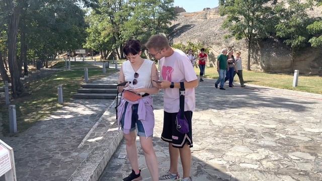 Дом Сталина в Гори и пещерный город Уплисцихе. Путешествие из Тбилиси. смотреть онлайн