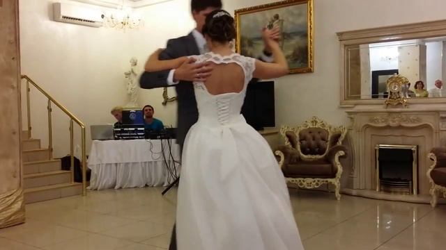 Свадебный танец Классический танец Татьяна и Евгений смотреть онлайн