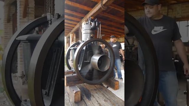 Novak,Ursus,Brons,Start,Stationärmotor,stationary engine,Standmotor,Laurin & Klement смотреть онлайн