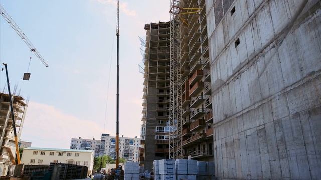 ЖК «Облака»: видеоотчет со стройплощадки за июнь смотреть онлайн