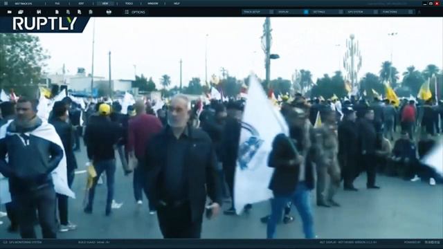 Над мечетью Джамкаран в г. Кум поднят Красный флаг мести смотреть онлайн