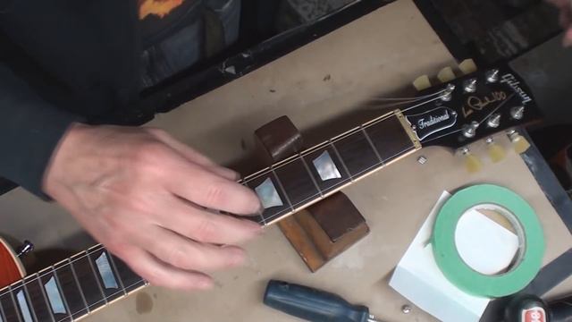 Les Paul with Robot Tuners UGH !! смотреть онлайн