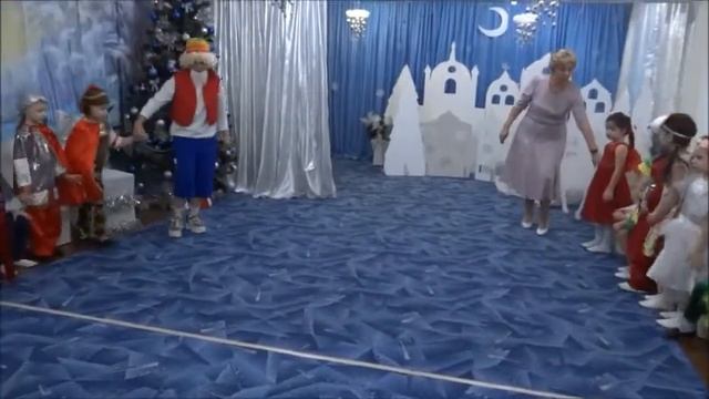 Новогодний утренник в группе Анютины глазки смотреть онлайн