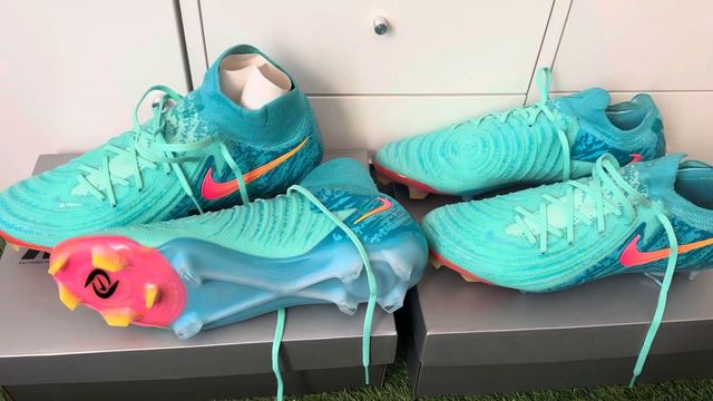 NIKE PHANTOM GX 2 ELITE FG & NIKE PHANTOM LUNA 2 ELITE FG BOOT REVIEW! | NIKE PHANTOM VORTEX PACK! смотреть онлайн