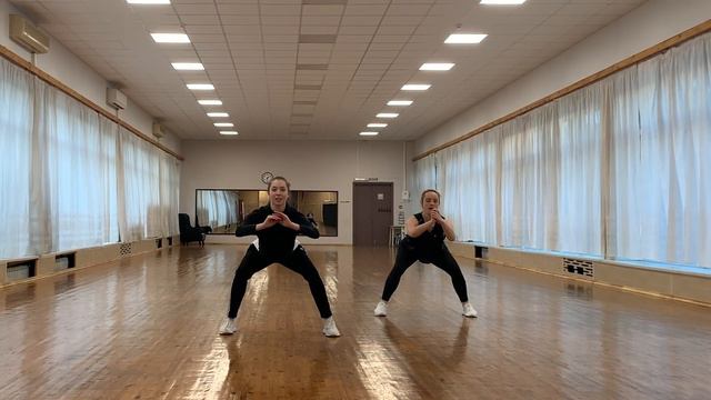 Оставайтесь дома и тренируйтесь вместе с КДЦ "Сатурн" смотреть онлайн