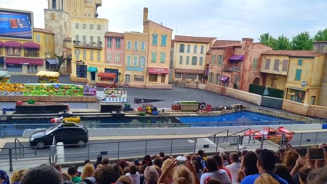 Trip To DISNEYLAND & WALT DISNEY WORLD in PARIS, France | TourYes Travels & Adventures смотреть онлайн