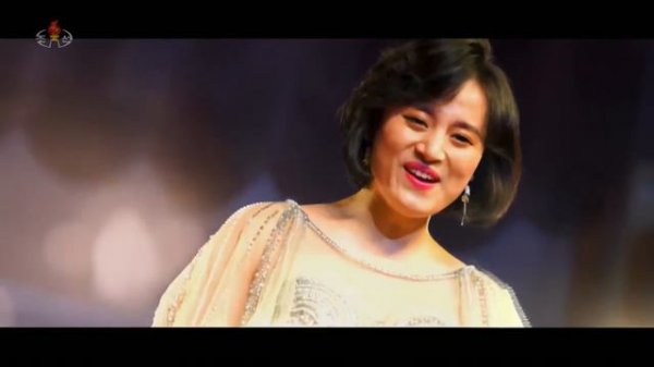 Kim Ryu Kyong & Kim Ok Ju - Friendly Father, Kim Jong Un! (친근한 어버이)