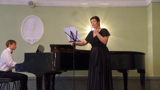 14 "Люди спят; мой друг...". Исп. Наталья Фризе. смотреть онлайн