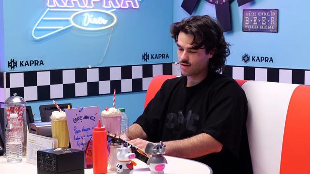 KAPRA Diner #4X08 - PELDANYOS - LIVE !!!!! смотреть онлайн