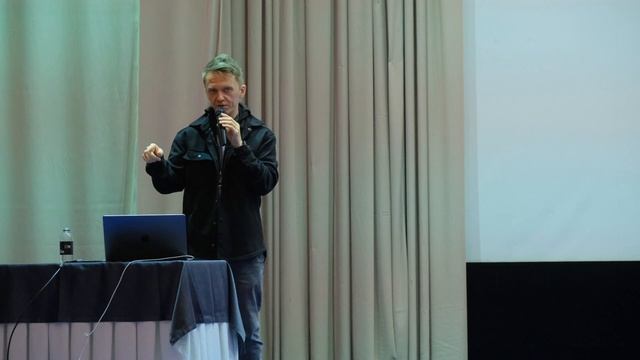 Архитектурный подход в интерактивном дизайне. Сергей Гуров, Wemakefab смотреть онлайн
