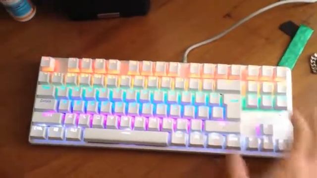 САМЫЙ БЮДЖЕТНЫЙ НАБОР ГЕЙМЕРА #3. КЛАВИАТУРА,МЫШКА,КОВРИК,НАУШНИКИ,МИКРОФОН смотреть онлайн