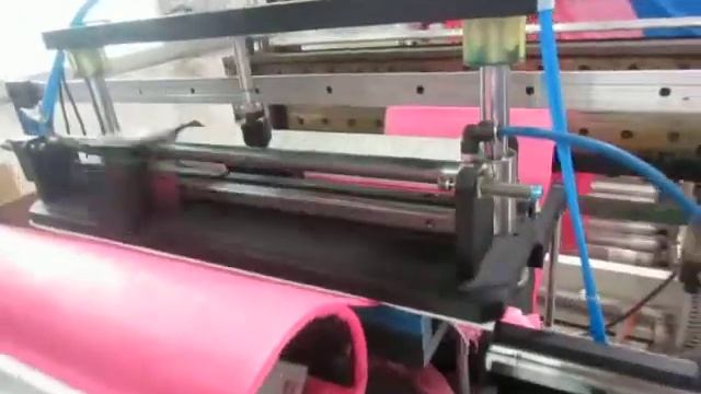 ТРЕХ КРАТНОЕ СЛОЖЕНИЕ ГИБКИХ МАТЕРИАЛОВ НАМОТКА И РЕЗКА смотреть онлайн