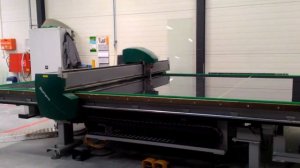 Резка стекла для душевого ограждения Radaway