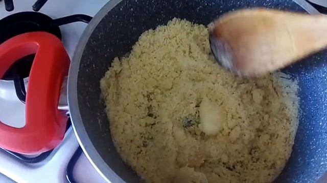 Манка НА ВОДЕ СО СЛИВОЧНЫМ МАСЛОМ смотреть онлайн
