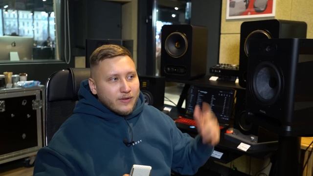 Нашел СТУДИЙНЫЕ МОНИТОРЫ до СТА ТЫСЯЧ за пару! Слушаю пять разных пар! смотреть онлайн