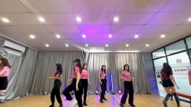 [EMotion] Pink Venom - Blackpink - KPOP Cover Course by Asteria смотреть онлайн