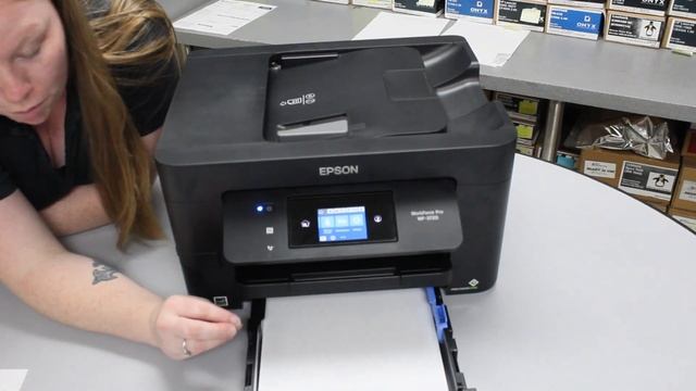 Epson WorkForce WF-3720 | How to Clear a Paper Jam | Onyx imaging смотреть онлайн