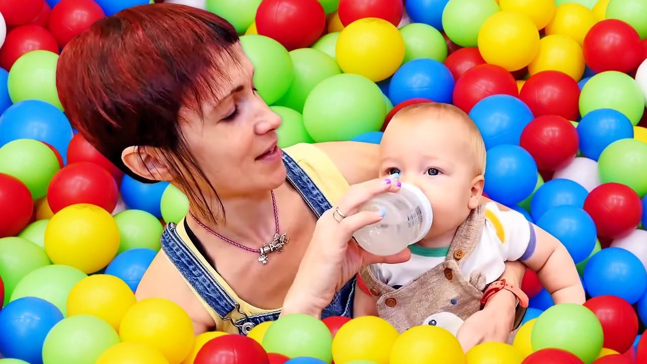 Маша Капуки и Карл - Мамина школа. Видео для девочек про игры в дочки матери смотреть онлайн