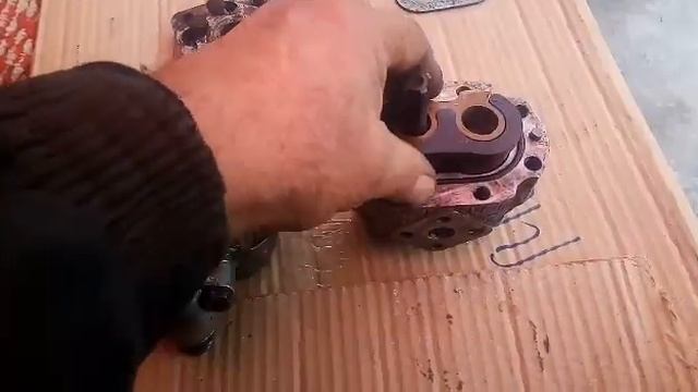 Насос нш10 определяем , проверяем, и меняем направление вращения смотреть онлайн