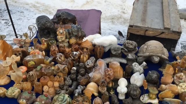 Блошиный рынок у цирка. г.Екатеринбург