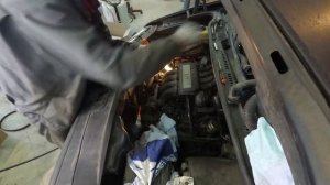 VW Caddy Bse Bsf Bfq 2 часть как заменить свечи, ГРМ, сброс сервисного интервала, ТО