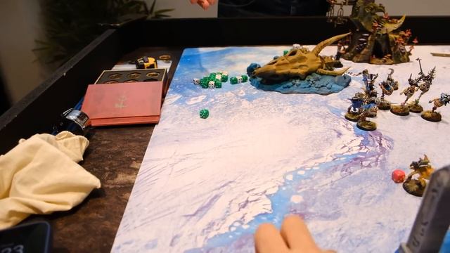 #40 - Warhammer Age of Sigmar v3 - Rapport de Bataille : Gloomspite vs Archaon смотреть онлайн