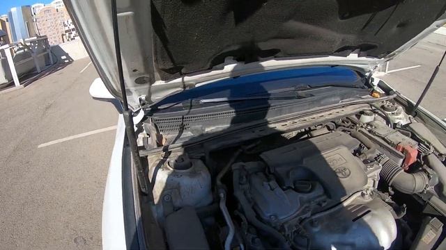 Как выглядит подкапотное пространство Тойота Камри V 70 111 111км + Багажник .(ЧБ ТВ) смотреть онлайн