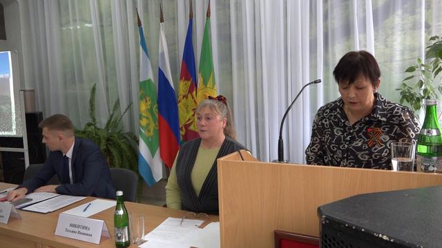 Работу главы Калужского поселения за минувший год признали удовлетворительной смотреть онлайн