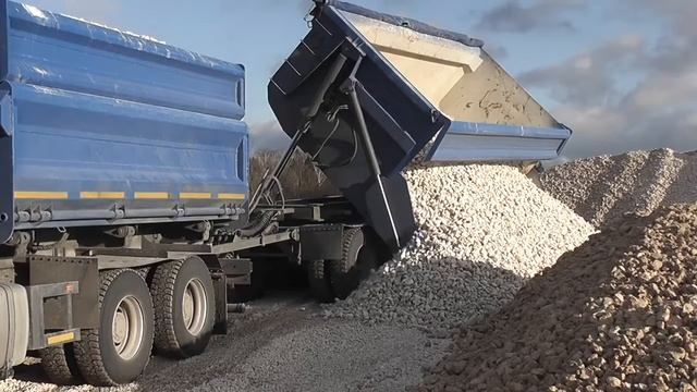 Обзор самосвального прицепа Тонар - 85795 с боковой разгрузкой | МИРавтотехники смотреть онлайн