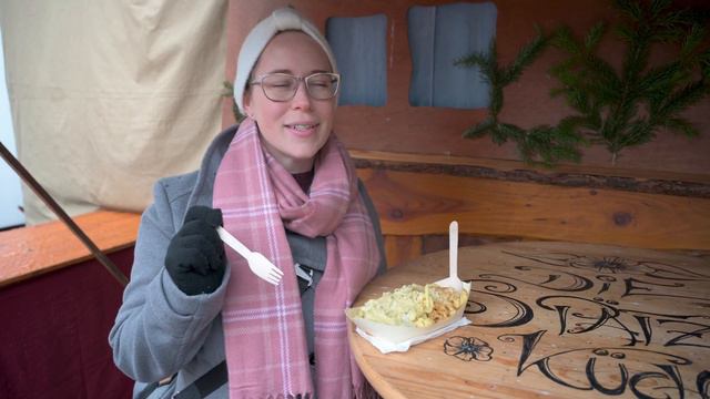 GERMAN CHRISTMAS MARKET FOOD TOUR // Bonn, Germany Christmas Market (Alternative To Cologne)