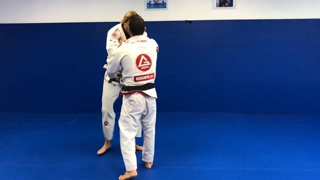 Gracie Barra Jupiter Pulling Guard Into Armbar смотреть онлайн