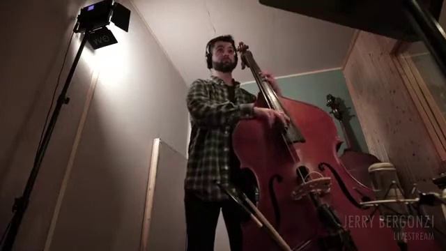 Jerry Bergonzi Plays Up & Down смотреть онлайн